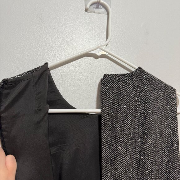 Michael Kors Sleeveless Herringbone Sheath Dress size 6 - Picture 10 of 12